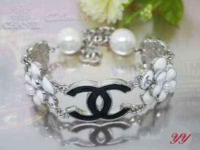 Bracciale Chanel Modello 60